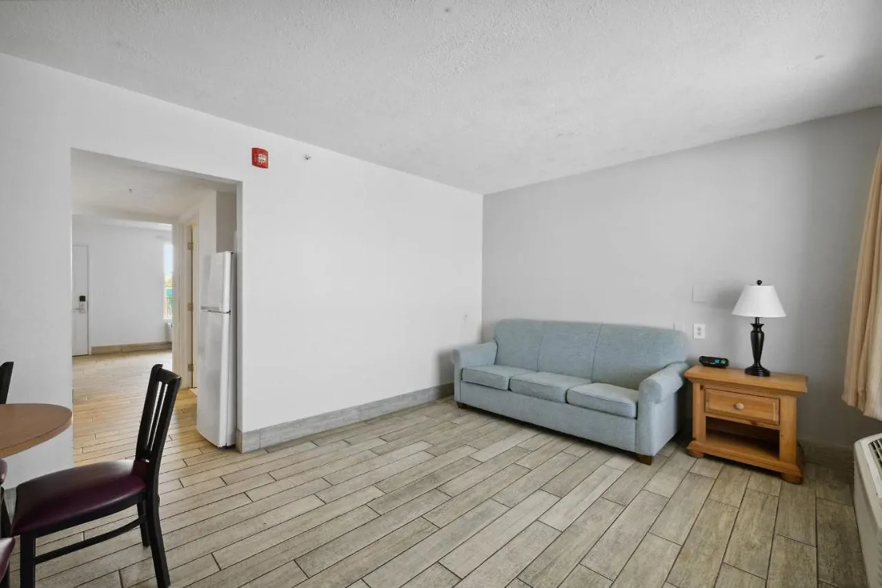 Holiday Terrace Beachfront Hotel, A By The Sea Resort 3*, Panama City Beach
