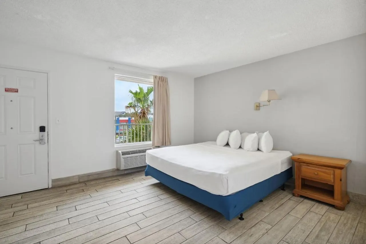 Holiday Terrace Beachfront Hotel, A By The Sea Resort Panama City Beach