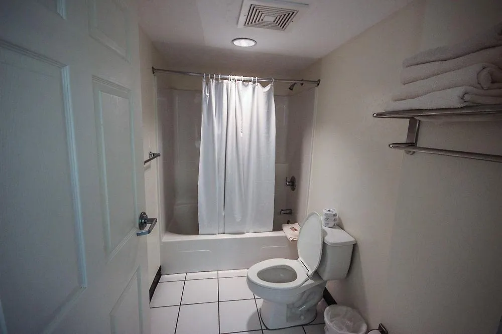 Holiday Terrace Beachfront Hotel, A By The Sea Resort Hotel Panama City Beach