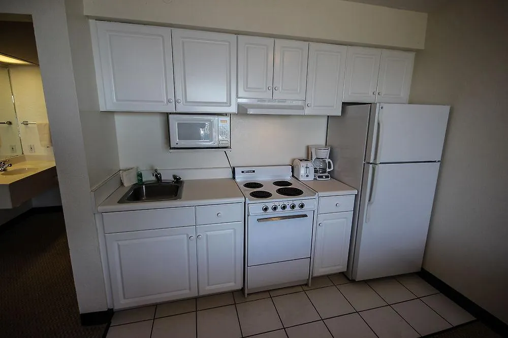 Holiday Terrace Beachfront Hotel, A By The Sea Resort Hotel Panama City Beach